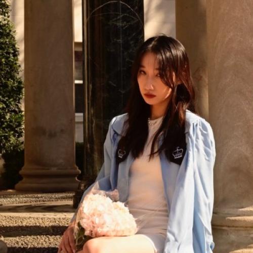 Yining Huang