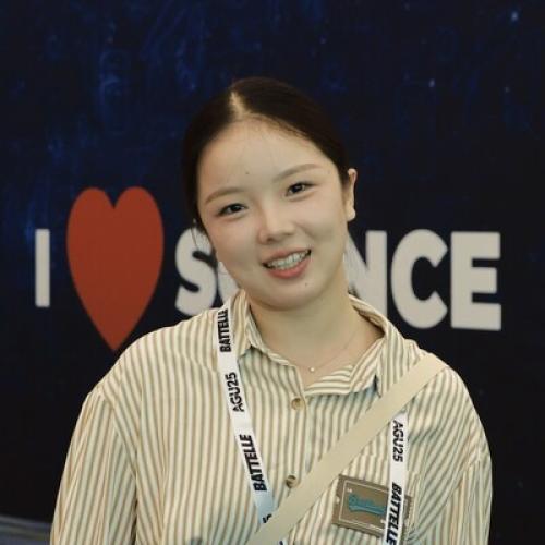 Qianqian Zhou